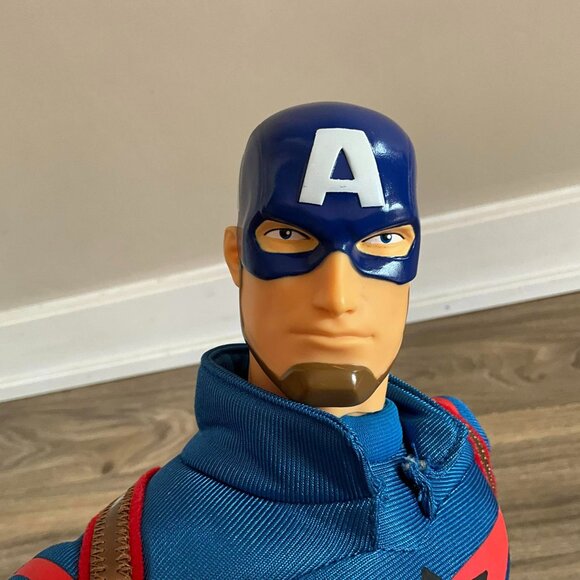 Marvel Captain America 19 inch Plush - Picture 3 of 5